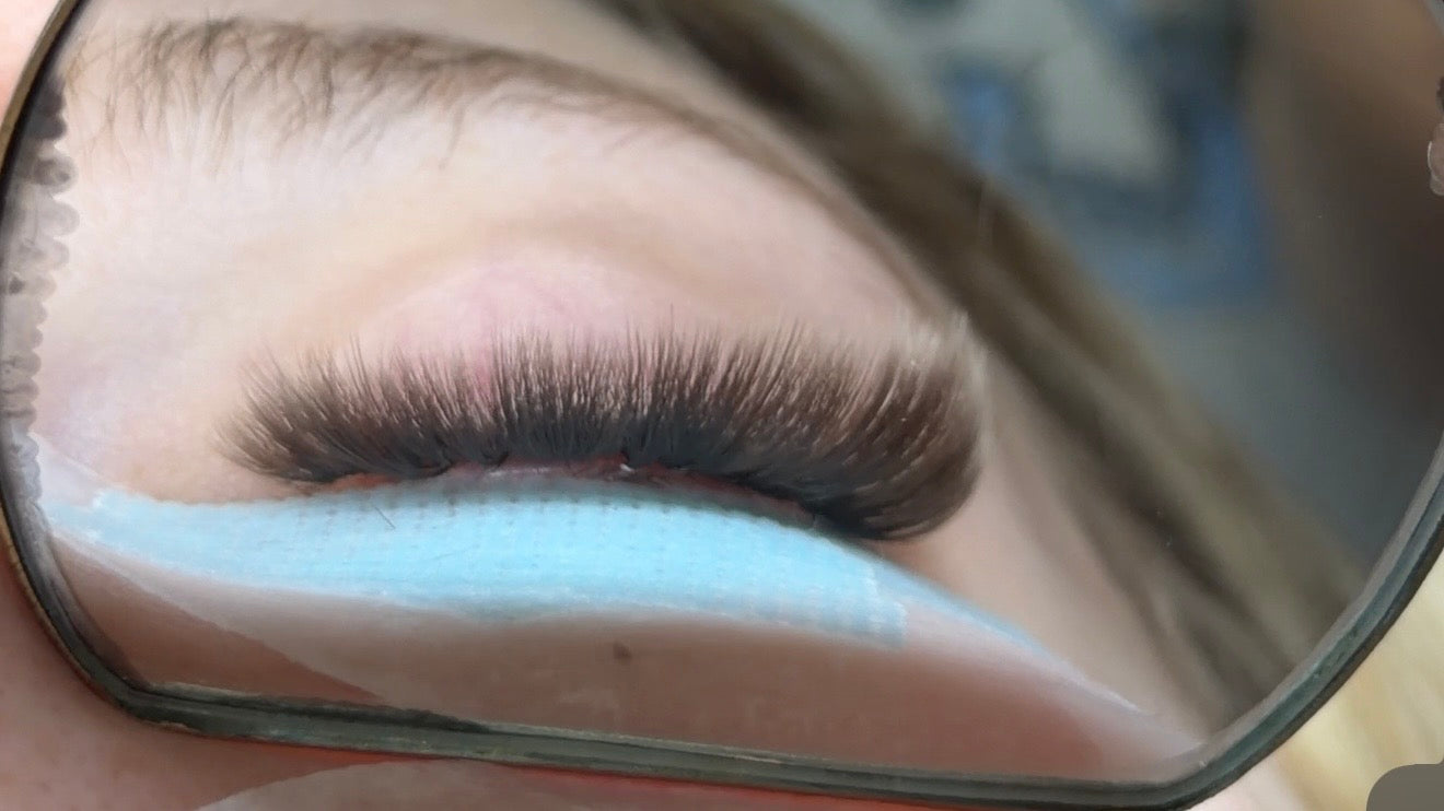 C 0.05 brown lashes/ single length trays